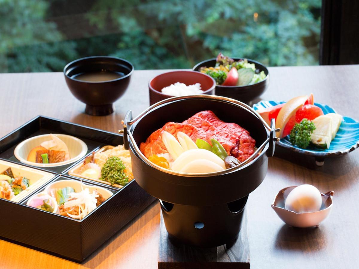 Aizu Higashiyama Onsen Tsuki No Akari Hotell Eksteriør bilde