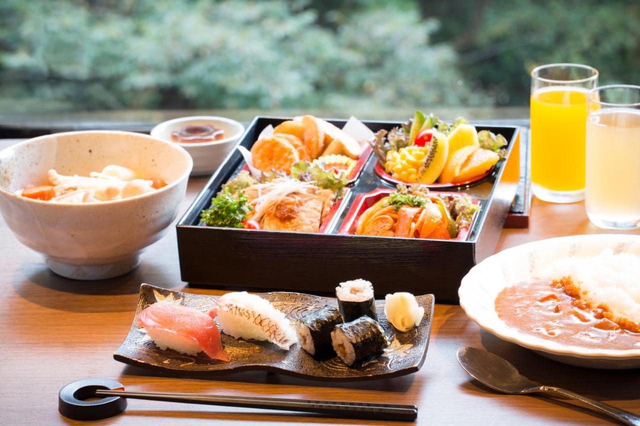 Aizu Higashiyama Onsen Tsuki No Akari Hotell Eksteriør bilde